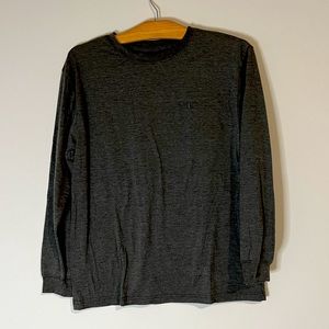 Champion Solid Gray Long Sleeve Crew Shirt